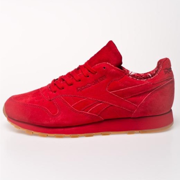 NWOT 26,5 cm Genuine suede red bright sneakers reebok EUR 41, M 8,5, W 9,5 - Picture 3 of 16